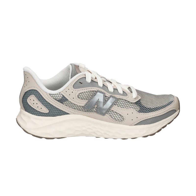 New Balance Zapatilla Arishi v4 Gris Angora Slate Grey Mujer