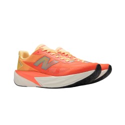 New Balance Zapatilla Running Fuelcell Rebel v5 Naranja Tangerine Heat Hombre