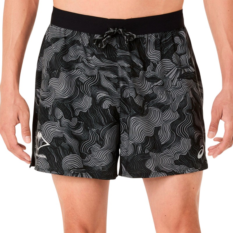 Asics Pantalón Corto Fujitrail All Over Print 5In Gris Negro Performance Black Carbon Hombre
