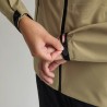 Montura Chaqueta Impermeable Shelter Beige Desert Beige Mujer