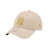 New Era Gorra New York Yankees 9FORTY Beige Dorado Metallic Logo Mujer