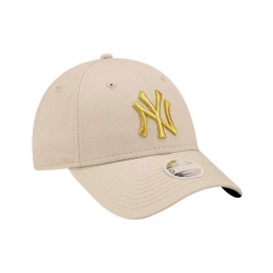 New Era Gorra New York Yankees 9FORTY Beige Dorado Metallic Logo Mujer