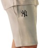 New Era Pantalón Corto New York Yankees MLB League Essential Beige Hombre