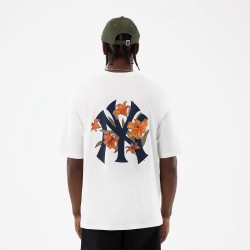 New Era Camiseta Oversized MLB Floral New York Yankees Blanco