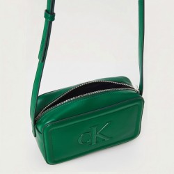 Calvin Klein Bolso Bold CK Camera Bag Verde Enchanted Forest