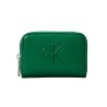 Calvin Klein Cartera Bold CK Medium Zip Around Verde Forest Mujer