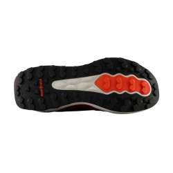New Balance Zapatilla Trail Running Fresh Foam C Garoé V2 Rojo Podium Red Hombre