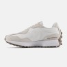 New Balance Zapatilla 327 Beige Lino Mujer