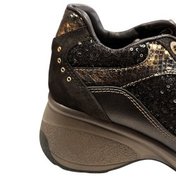 Cetti Zapatilla Casual C-1414 Sra Marrón Oscuro Dorado Mujer