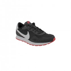 Nike Zapatillas MD Valiant GS Black Smoke Grey Gris Rojo Niño